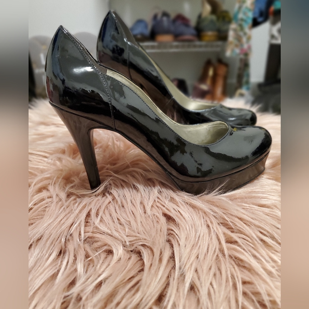 🖤Beautiful Guess, Black patent leather heels, sz.6.5